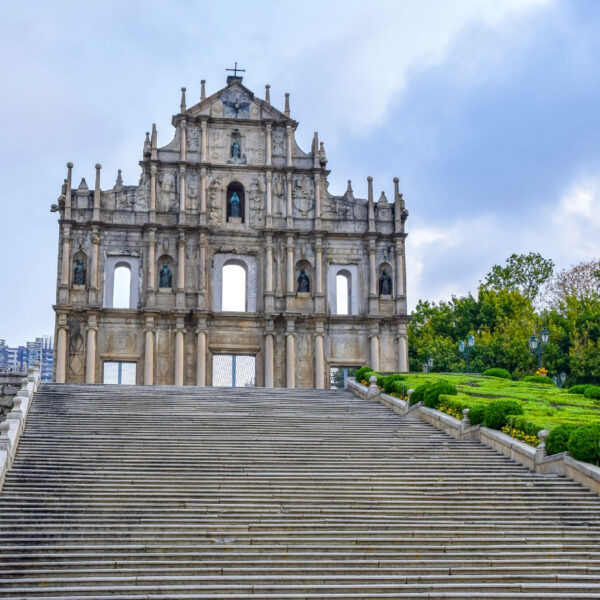 eSIM for Macau